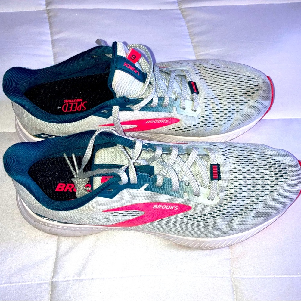 Brooks Launch shoes